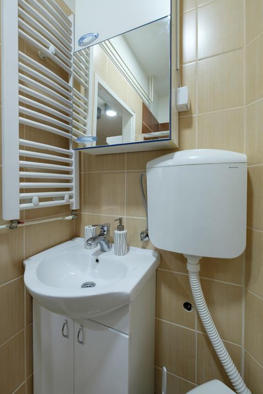M&M Downtown Apartment ベオグラード 部屋 写真