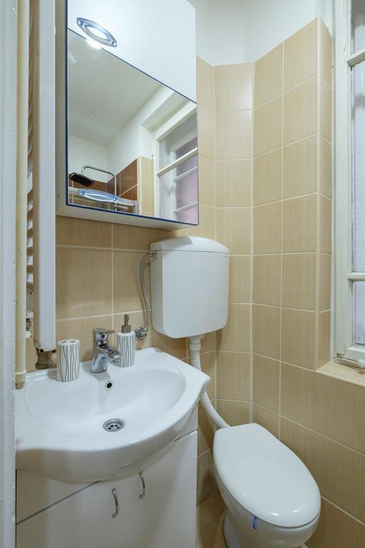 M&M Downtown Apartment ベオグラード 部屋 写真